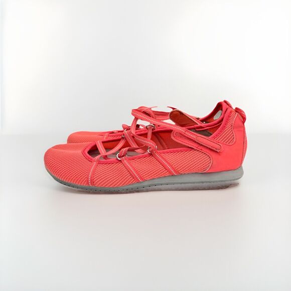Privo by Clarks Women’s Poppy Bloom Coral Strappy Flats – Size 8.5 M - Picture 1 of 16